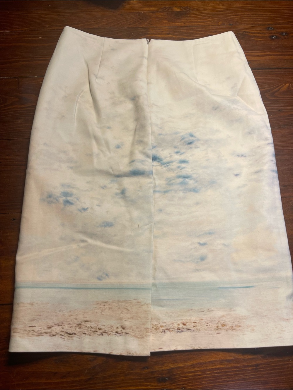 Lord & Taylor | Palm Tree Beach Scene Pencil Skirt in Blue and Cream - Picture 8 of 10
